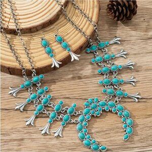 Imitation Turquoise & Silver Tone Squash Blossom Style Necklace & Earrings Set